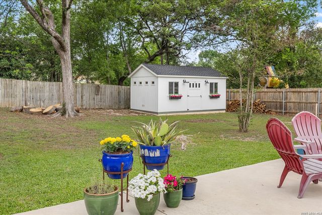 126 KENWOOD AVE, Boerne, TX 78006