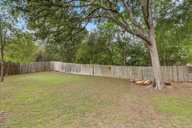 126 KENWOOD AVE, Boerne, TX 78006