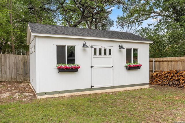 126 KENWOOD AVE, Boerne, TX 78006