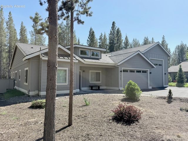 16785 Stage Stop Drive, Bend, OR 97707