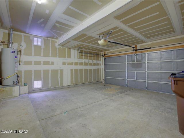 326 E Calle Nacrita, Green Valley, AZ 85614