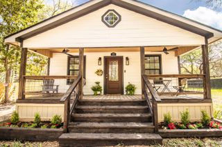 500 Powell Street, Waskom, TX 75692