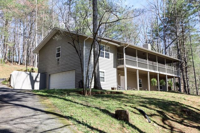 5302 Summerwood Lane, Young Harris, GA 30582