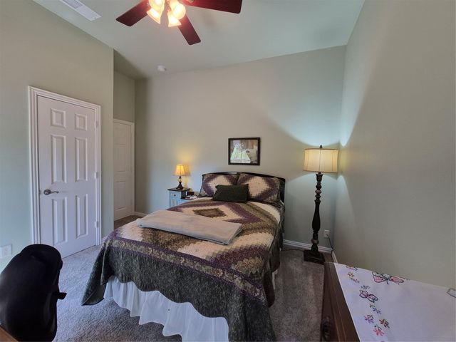 1176 Country Bend Drive, Post Oak Bend, TX 75142