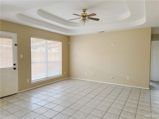 811 S Diplomat Drive, Pharr, TX 78577