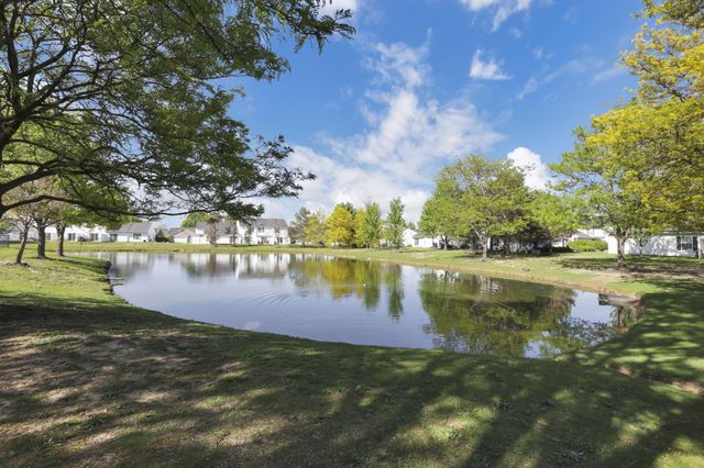 4696 Shalers Drive, 52B, Columbus, OH 43228