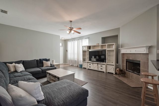 508 Ammonite Court, Arlington, TX 76002