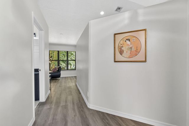 852 Cindy Drive, Wellington, FL 33414