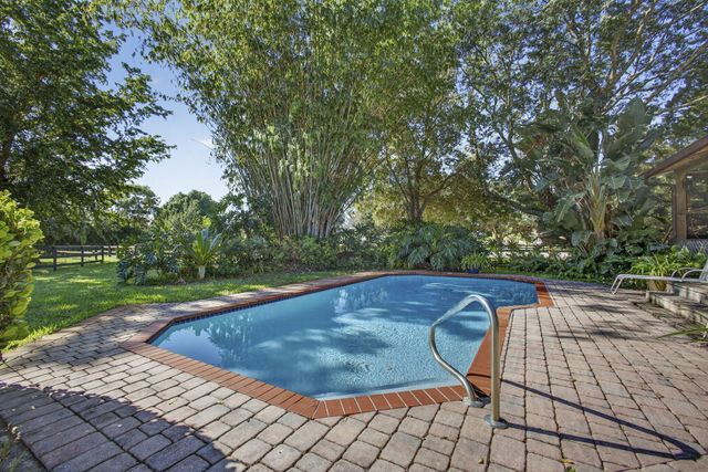 852 Cindy Drive, Wellington, FL 33414