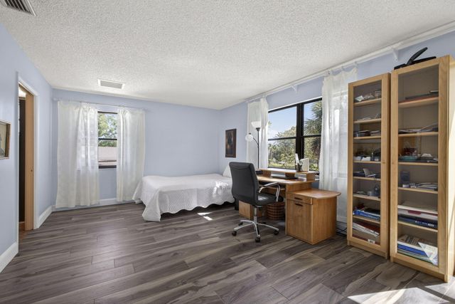 852 Cindy Drive, Wellington, FL 33414