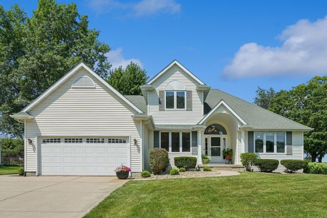 39 White Pine Road, Geneseo, IL 61254