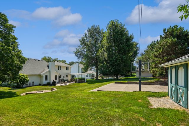 39 White Pine Road, Geneseo, IL 61254