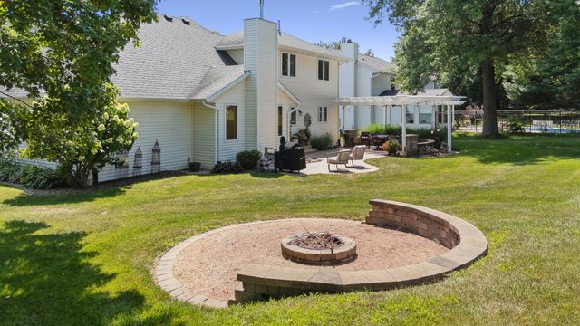 39 White Pine Road, Geneseo, IL 61254