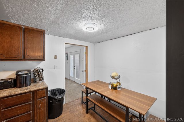 1402 E Hayes Street, Okmulgee, OK 74447