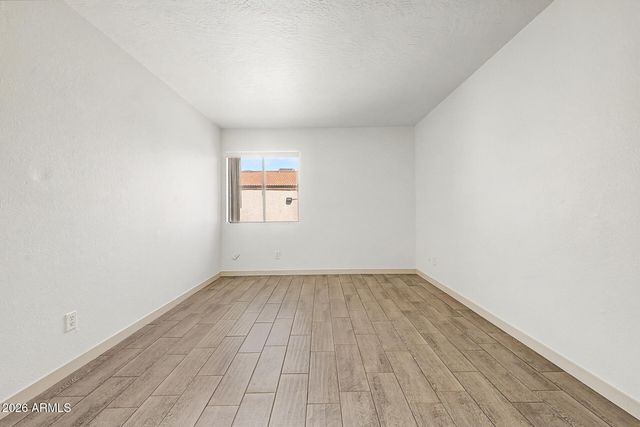 2202 W GLENROSA Avenue 9, Phoenix, AZ 85015