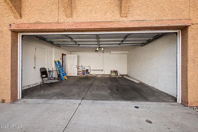 2202 W GLENROSA Avenue 9, Phoenix, AZ 85015