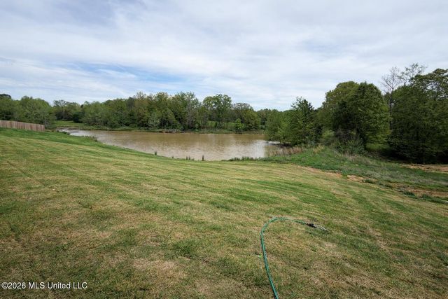 68 Powell Place, Byhalia, MS 38611