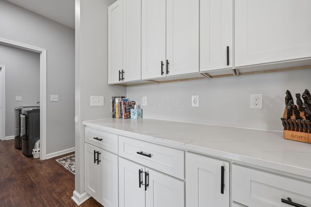 2145 Morgan Run, Newark, OH 43055