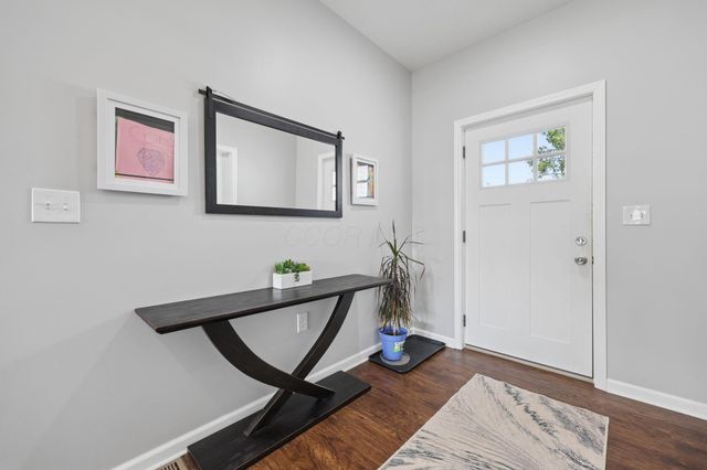 2145 Morgan Run, Newark, OH 43055