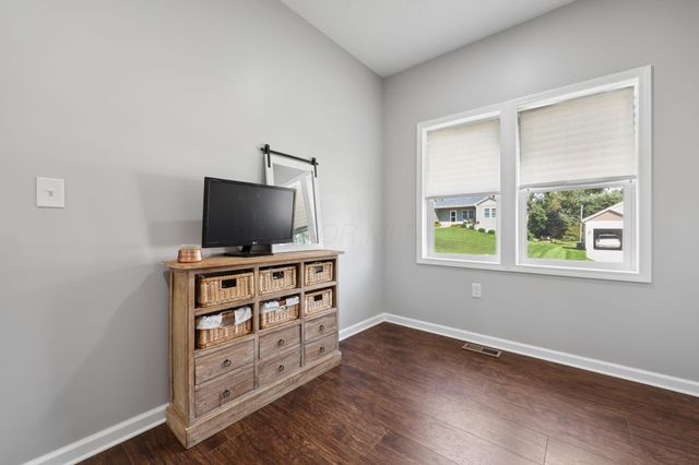 2145 Morgan Run, Newark, OH 43055