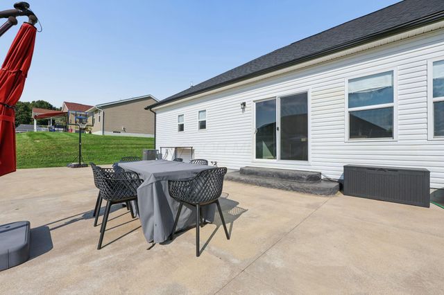 2145 Morgan Run, Newark, OH 43055
