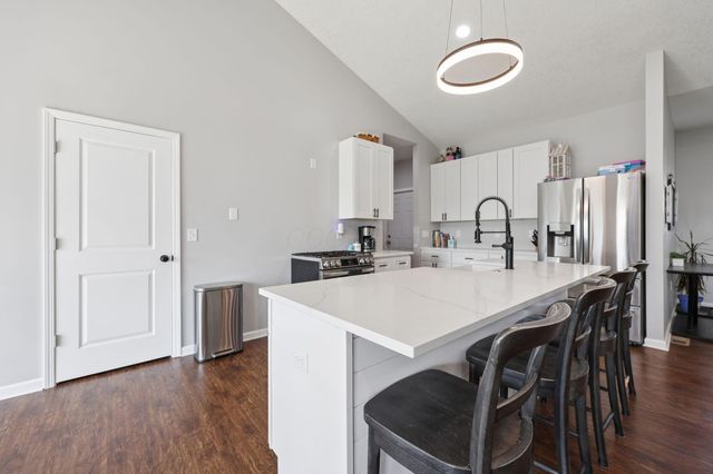 2145 Morgan Run, Newark, OH 43055