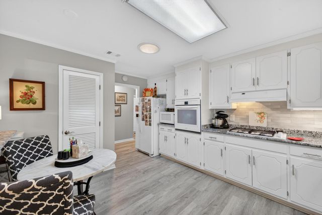 618 Clarendon Place, Aiken, SC 29801