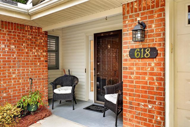 618 Clarendon Place, Aiken, SC 29801