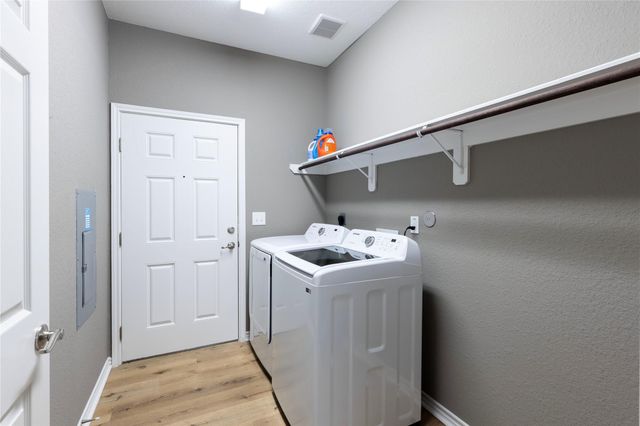 1126 3 Ks, San Leon, TX 77539