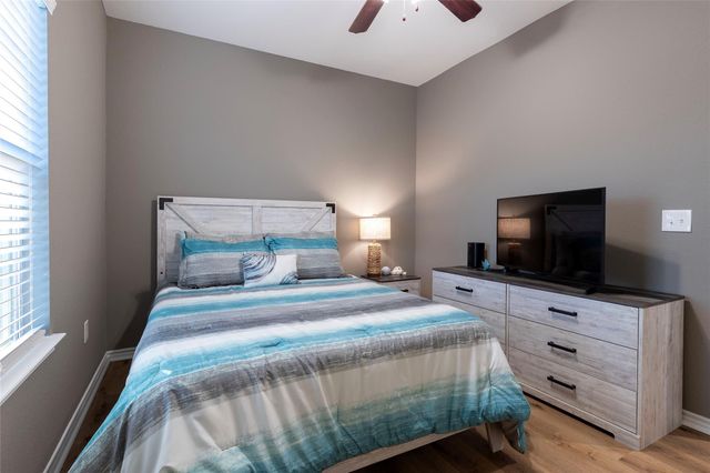 1126 3 Ks, San Leon, TX 77539