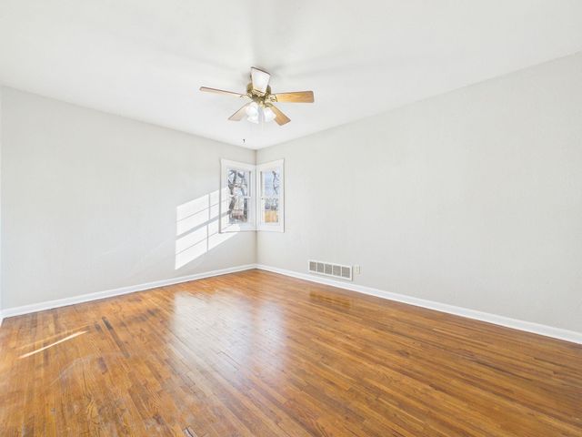 919 N Baehr St, Wichita, KS 67212