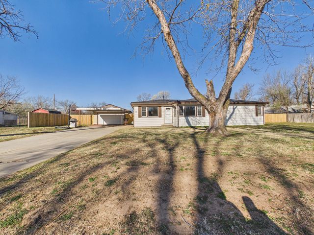 919 N Baehr St, Wichita, KS 67212