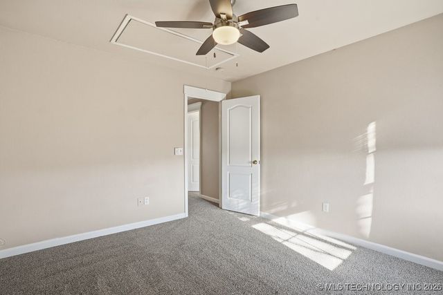 8695 N 125th East Avenue, Owasso, OK 74055