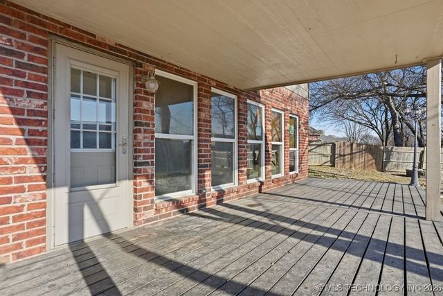 8695 N 125th East Avenue, Owasso, OK 74055