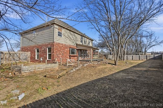 8695 N 125th East Avenue, Owasso, OK 74055