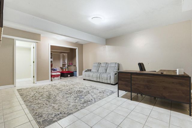 98 Emerald Dr, Maumelle, AR 72113