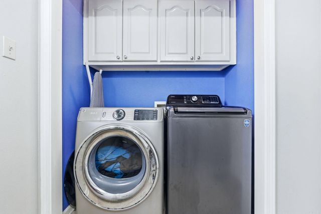 98 Emerald Dr, Maumelle, AR 72113