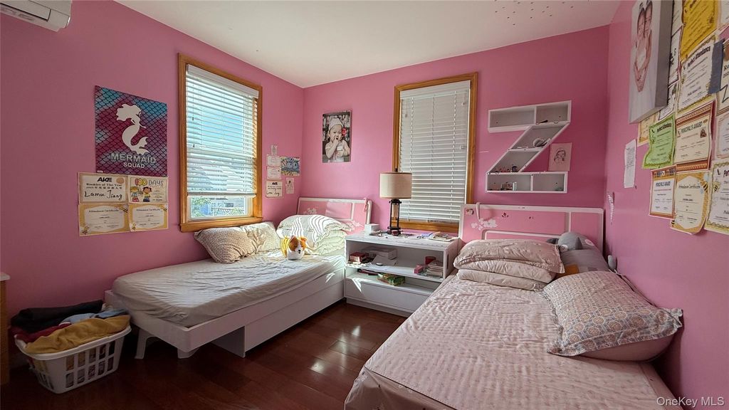 160-30 76th Road, Fresh Meadows, NY 11366 — photo 5