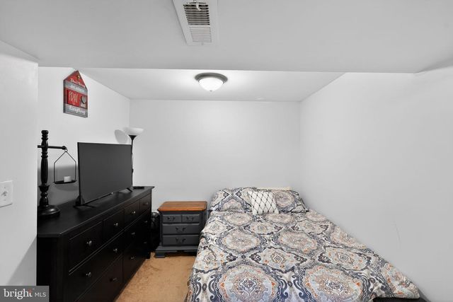 1817 DANIA DR, Fort Washington, MD 20744