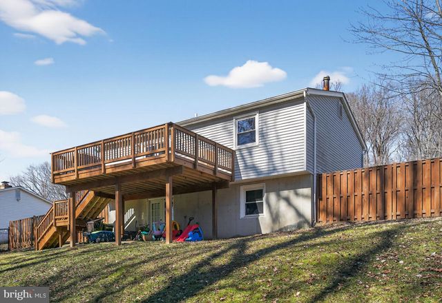 1817 DANIA DR, Fort Washington, MD 20744