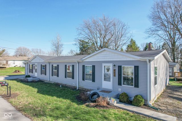 202-204 E 11th Street, Sheridan, IN 46069