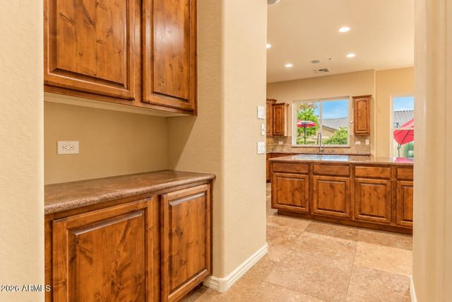 12061 W MINER Trail, Peoria, AZ 85383
