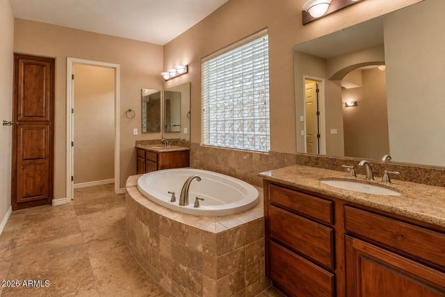 12061 W MINER Trail, Peoria, AZ 85383
