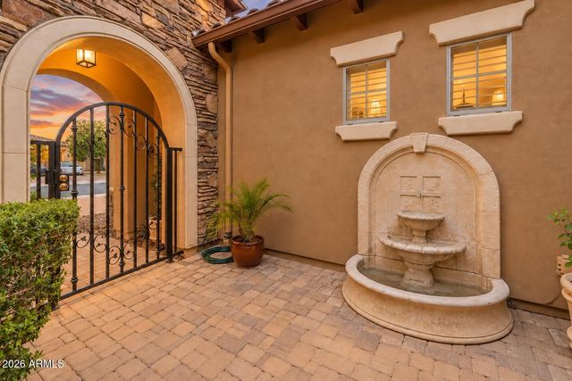 12061 W MINER Trail, Peoria, AZ 85383