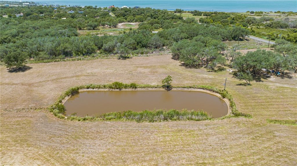 1030 Airport, Rockport, TX 78382 — photo 5