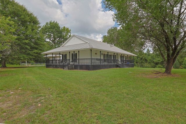 5281 Lee Road 0246, Smiths Station, AL 36877