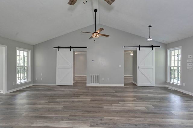 5281 Lee Road 0246, Smiths Station, AL 36877
