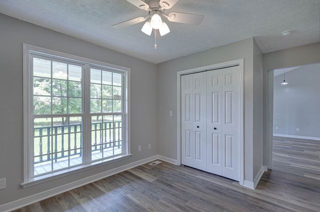 5281 Lee Road 0246, Smiths Station, AL 36877