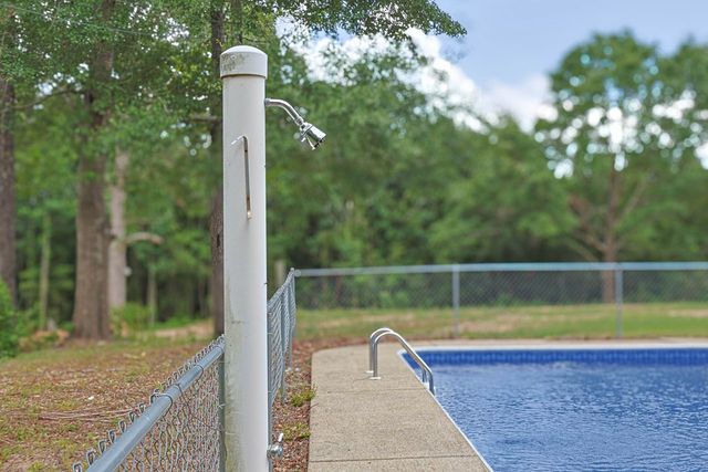 5281 Lee Road 0246, Smiths Station, AL 36877