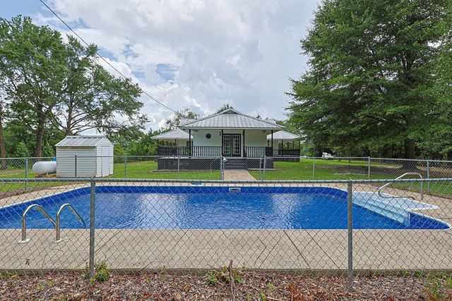5281 Lee Road 0246, Smiths Station, AL 36877